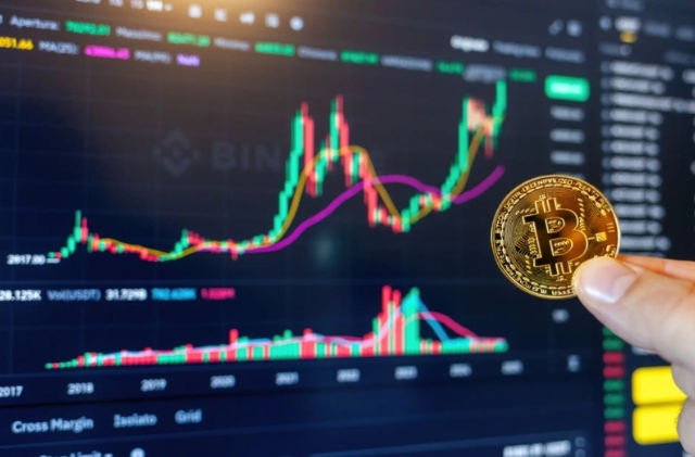 新钱包在两天内购买了 900 个比特币 （BTC）......约1亿美元